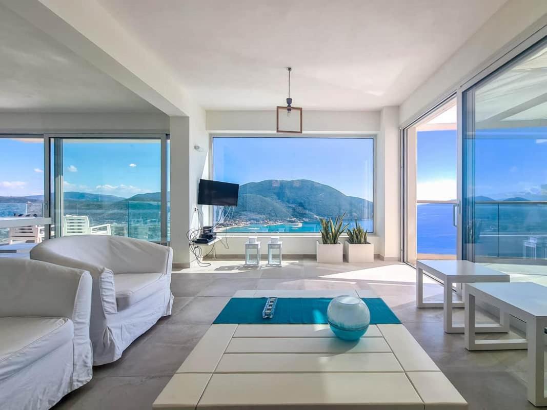 Koru Villa วาซีลีกี ภายนอก รูปภาพ